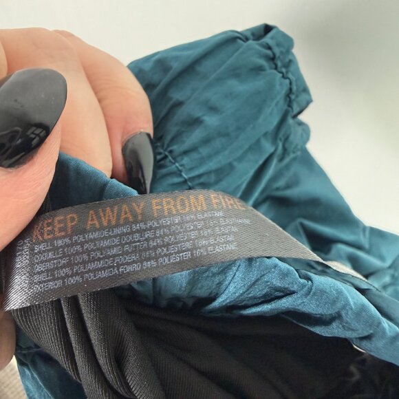 Free People Movement The Way Home Shorts 2" Teal Size Small S EUC - Picture 11 of 11